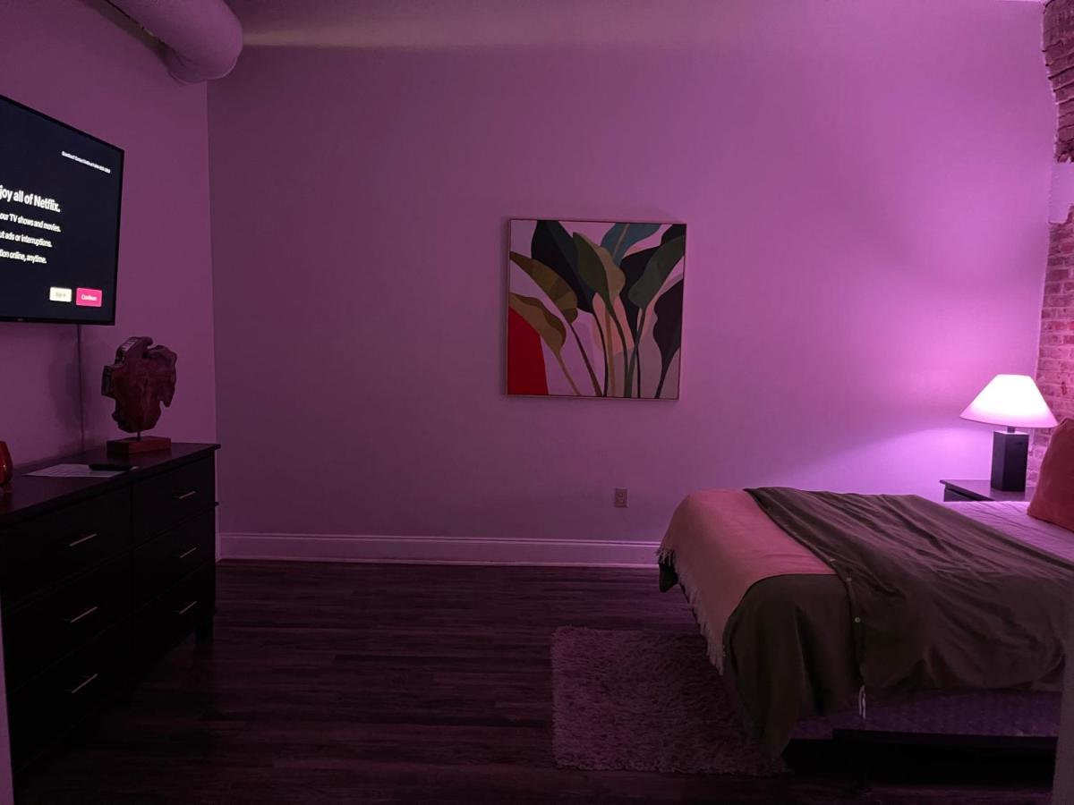 Apartment Smart Modern Contemporary 1 Bedroom 1 Bathroom Apt. Memphis